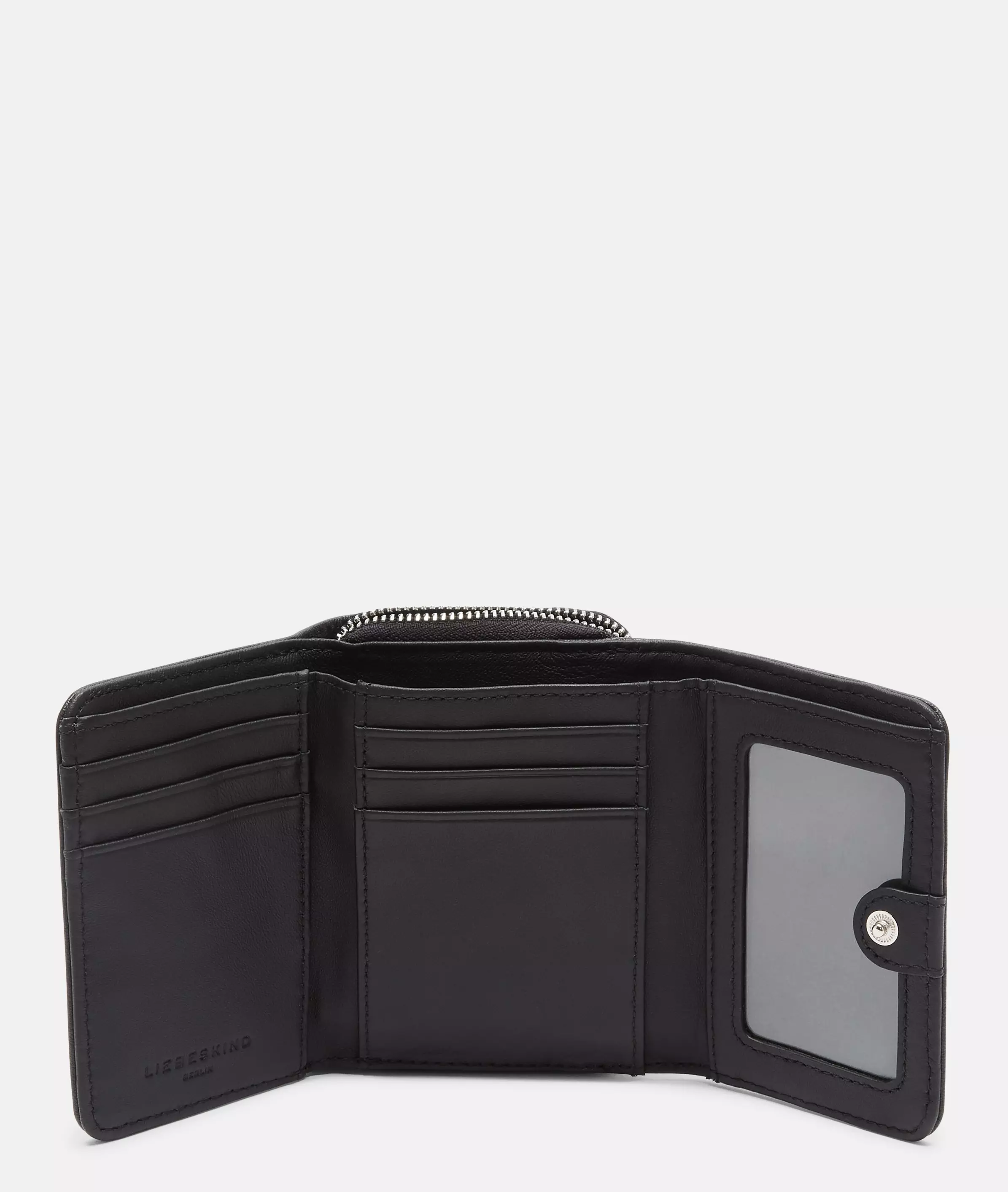 Wallet Spacious wallet made from soft goatskin