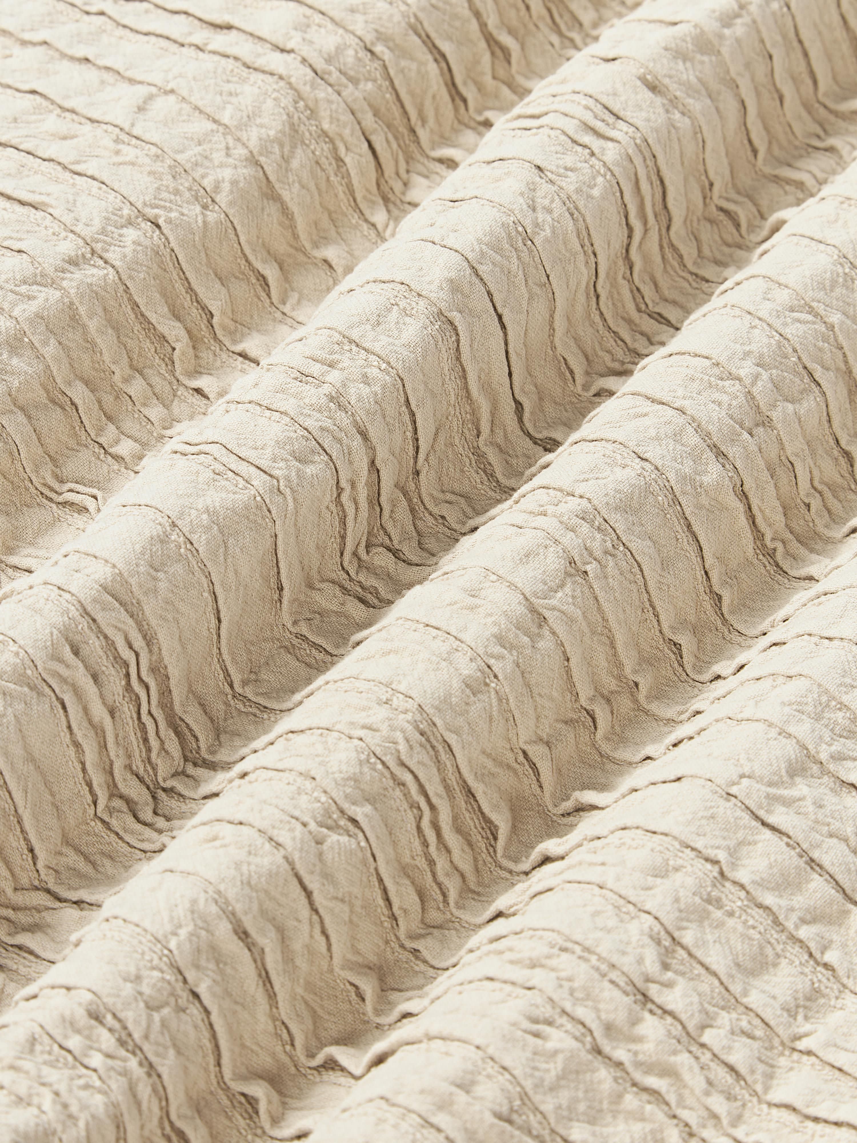 Katoenen kussenhoes Artemis met plissé-patroon