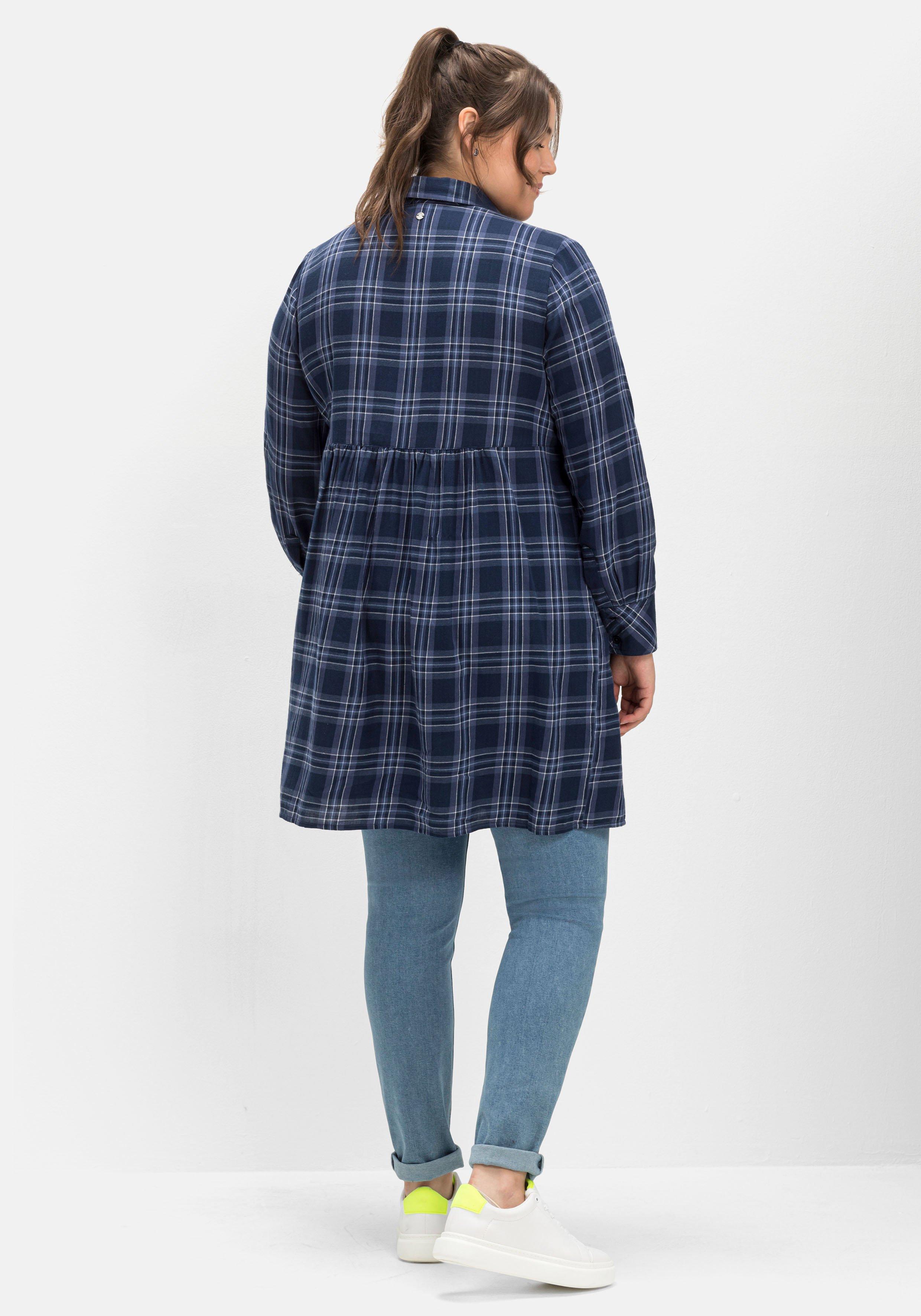 Kariertes Blusenkleid im Hängerchen-Stil