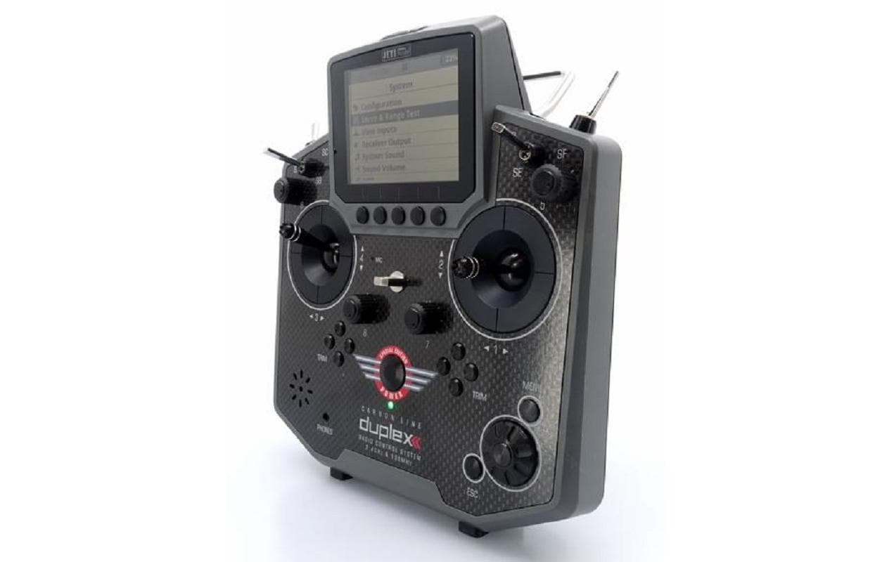 Fernsteuerung Duplex DS-12 Carbon Gray 2023 + R9 Empfänger<br>Handlicher Jeti Duplex 2.4 GHz Sender in «Special Edition 2023» Ausführung