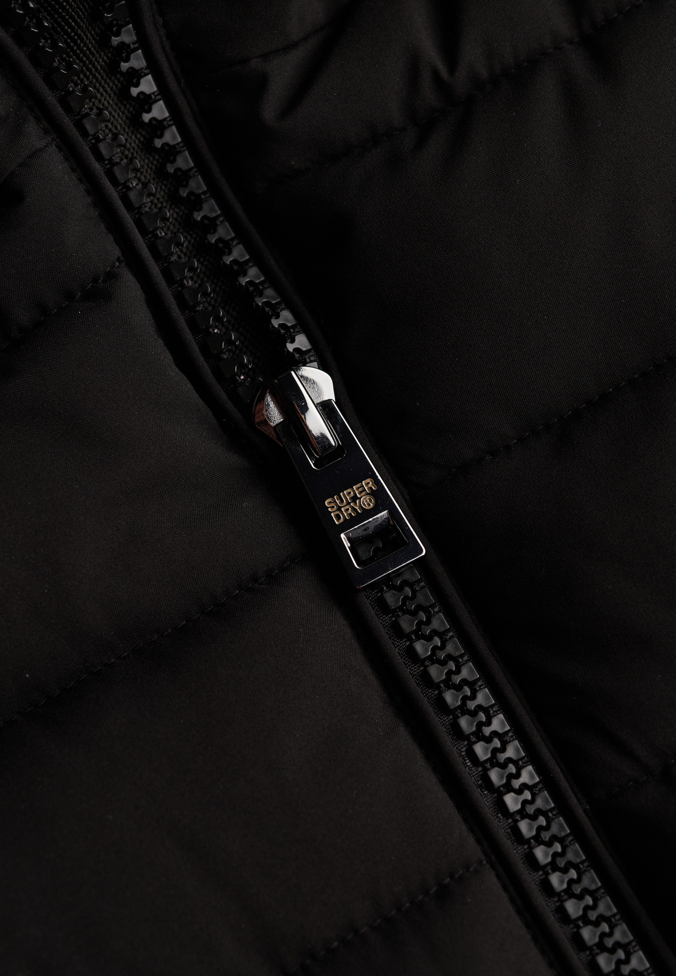 Superdry Steppjacke »FUJI FAUX FUR HOOD MID LENGTH« mitKapuze
