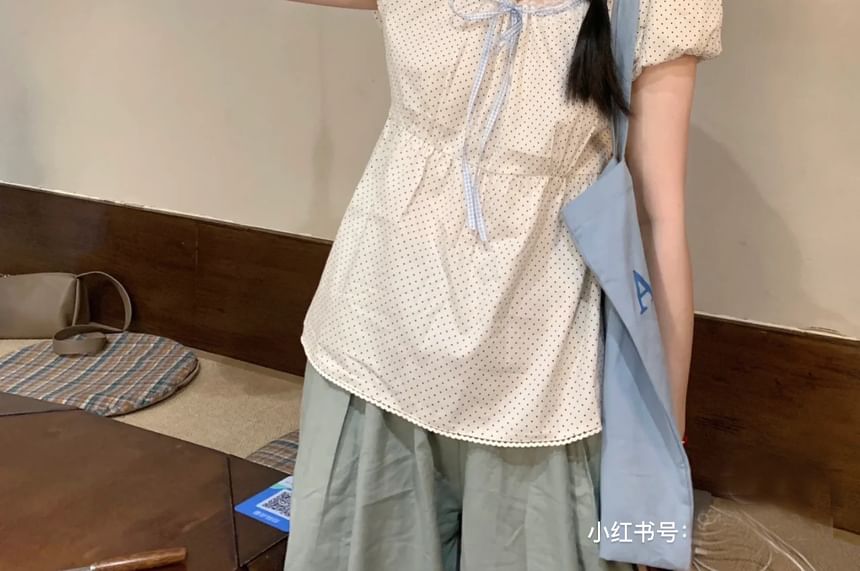 Lady Jean - Blouse met pofmouwen, kant en strik