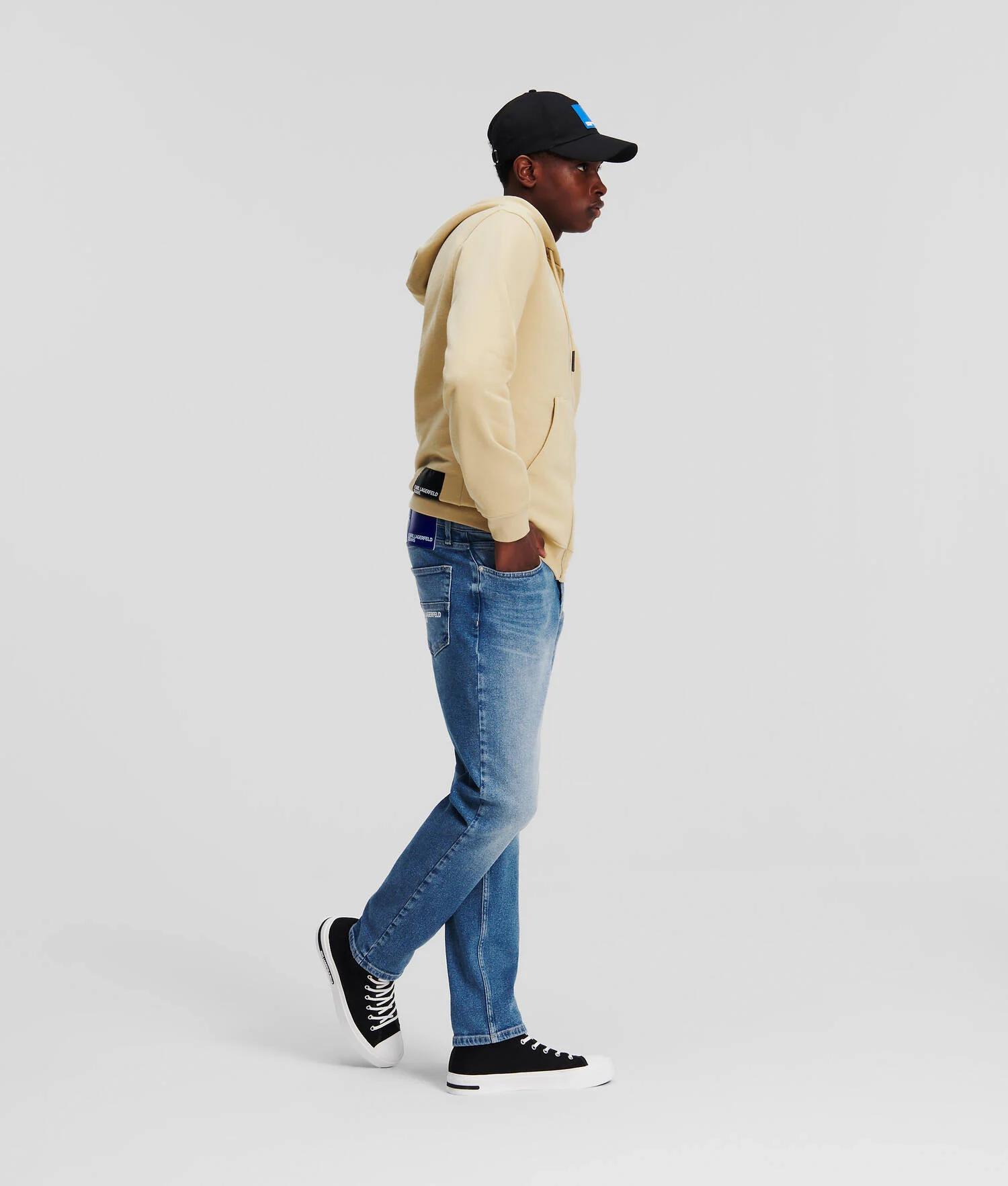 JEAN SLIM À POCHE AVEC LOGO KLJ