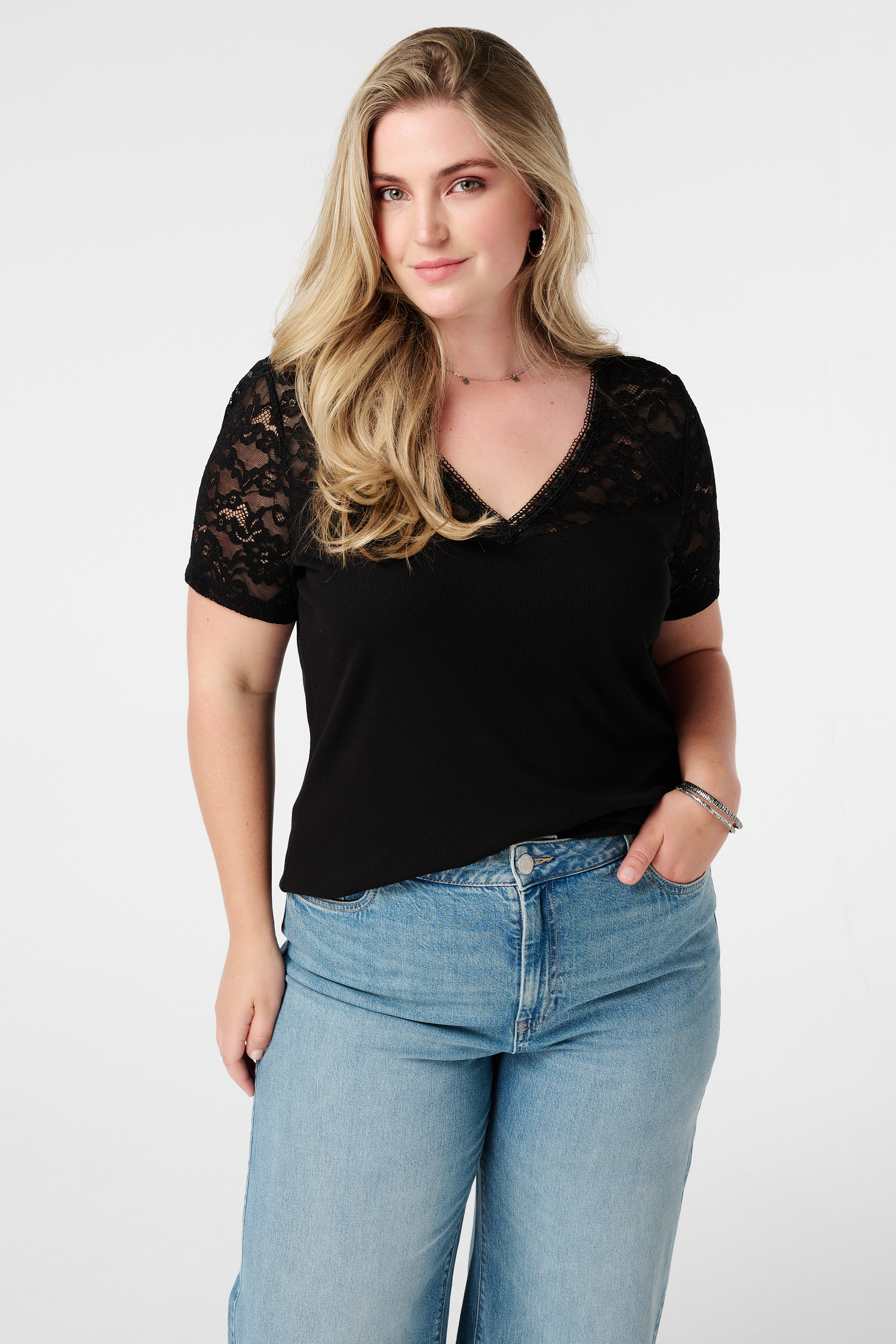 Rib t-shirt met kant Zwart