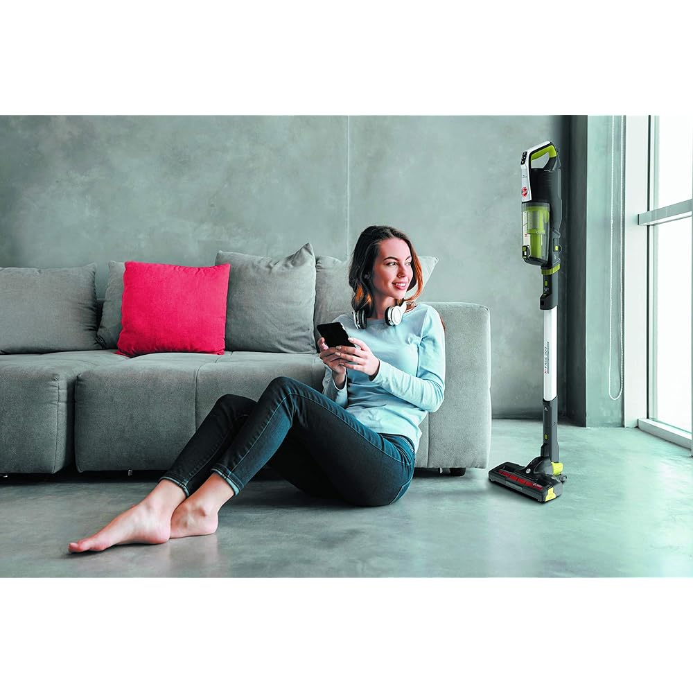 Hoover H-Free 500 HF522NPW, Aspirateur Balai sans Fil Puissant 22V, Autonomie 40 Min, Ultra léger, Affichage LED, Compact, Brosse Poils d’Animaux, Position Parking, Contrôle à Distance (Wi-FI) : Cuisine et Maison