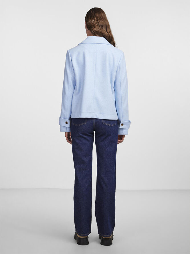 Pieces PCBEATRICE SHORT JACKET Angel falls