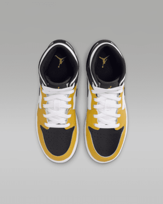 Air Jordan 1 Mid Older Kids' Shoes