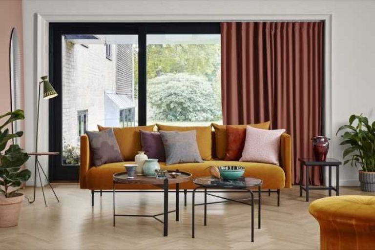 Warm Nordic Compose 50 bijzettafel geolied eiken, zwart