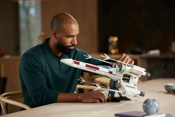 LEGO Star Wars 75355 X-wing-stjernejager