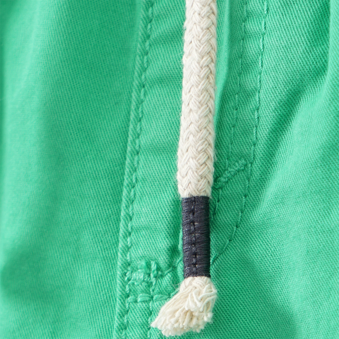 Famy Jungen Shorts mit Tunnelzug grün