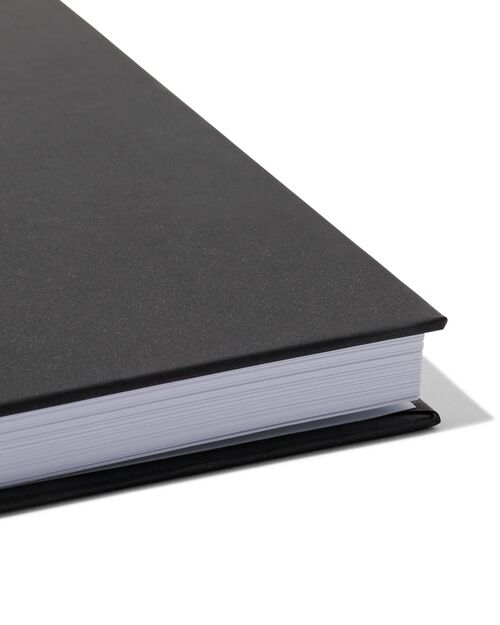 carnet vierge A4 noir