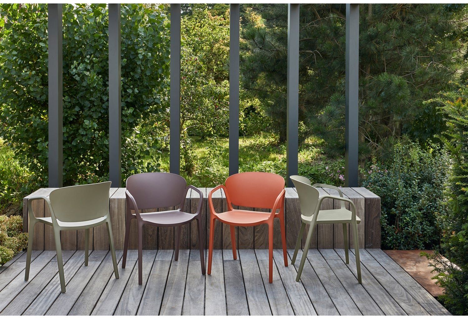 WOOOD   Bent Tuinstoel