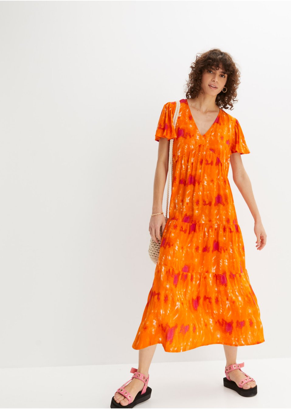 Robe midi avec manches papillon, volants et poches