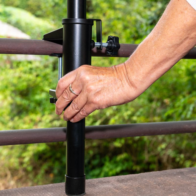 Fixation TIAKI pour barres télescopiques sur balustrade