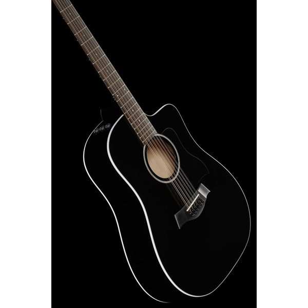 Taylor 250ce-BLK Plus
