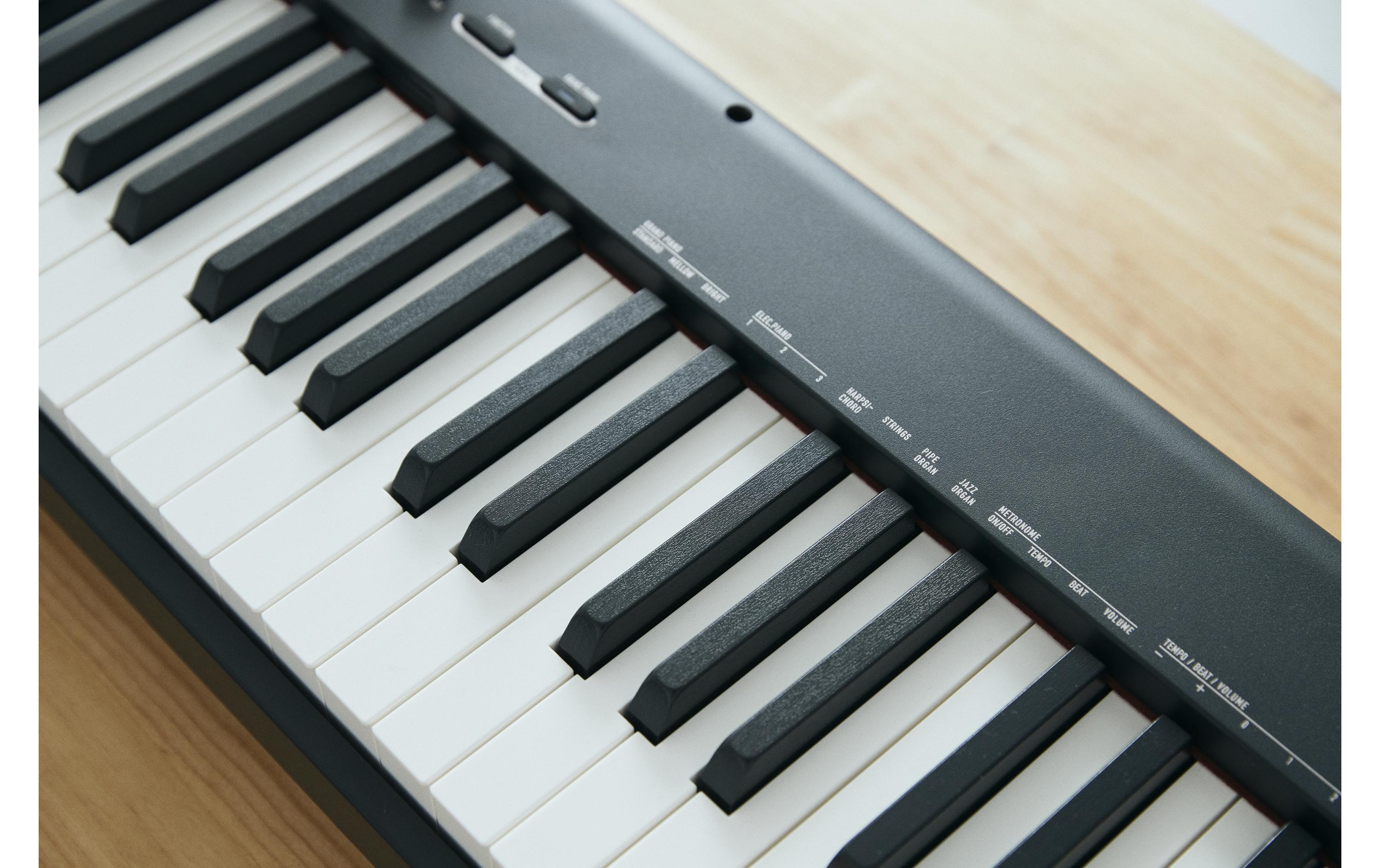 E-Piano CDP-S110BK Schwarz<br>Das Einsteigermodell der CDP-S Digitalpiano-Serie mit gewichtetem Scaled-Hammer-Action-Keyboard II mit 88 Tasten
