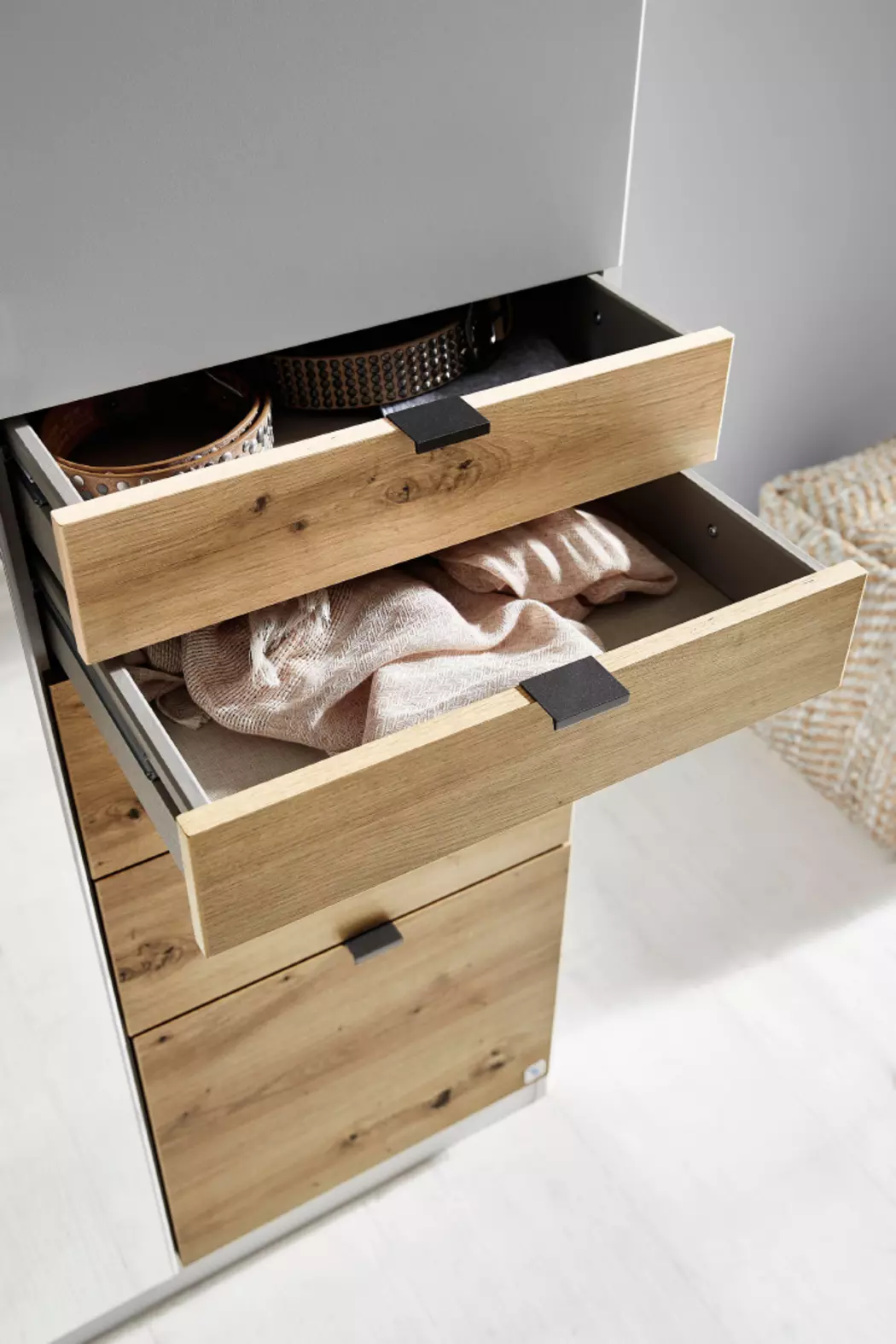 Kleiderschrank Ontario 136 x 197 cm