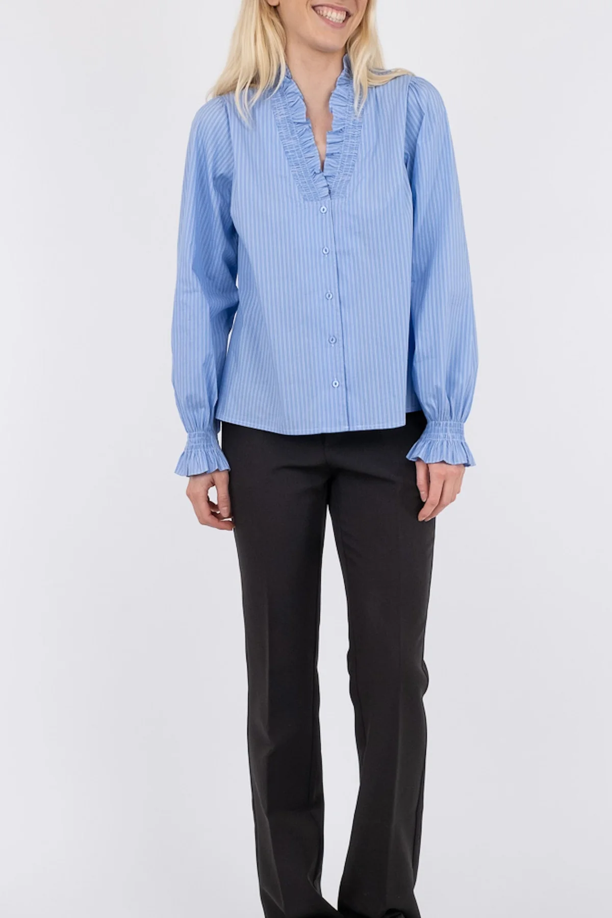 Neo Noir Brielle Stripe Shirt light blue