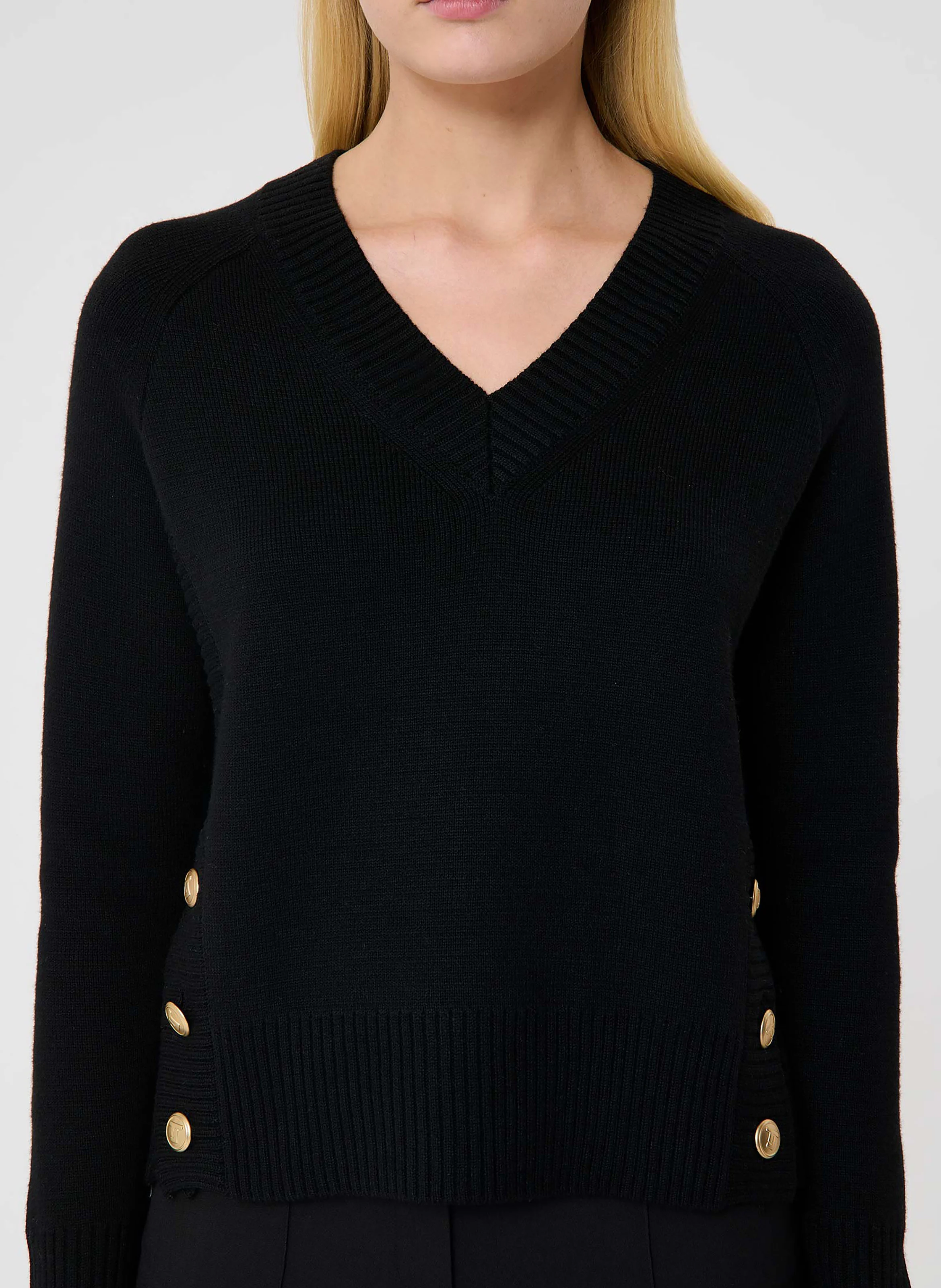 PROMESSE - Pull ample boutonné en maille| Noir