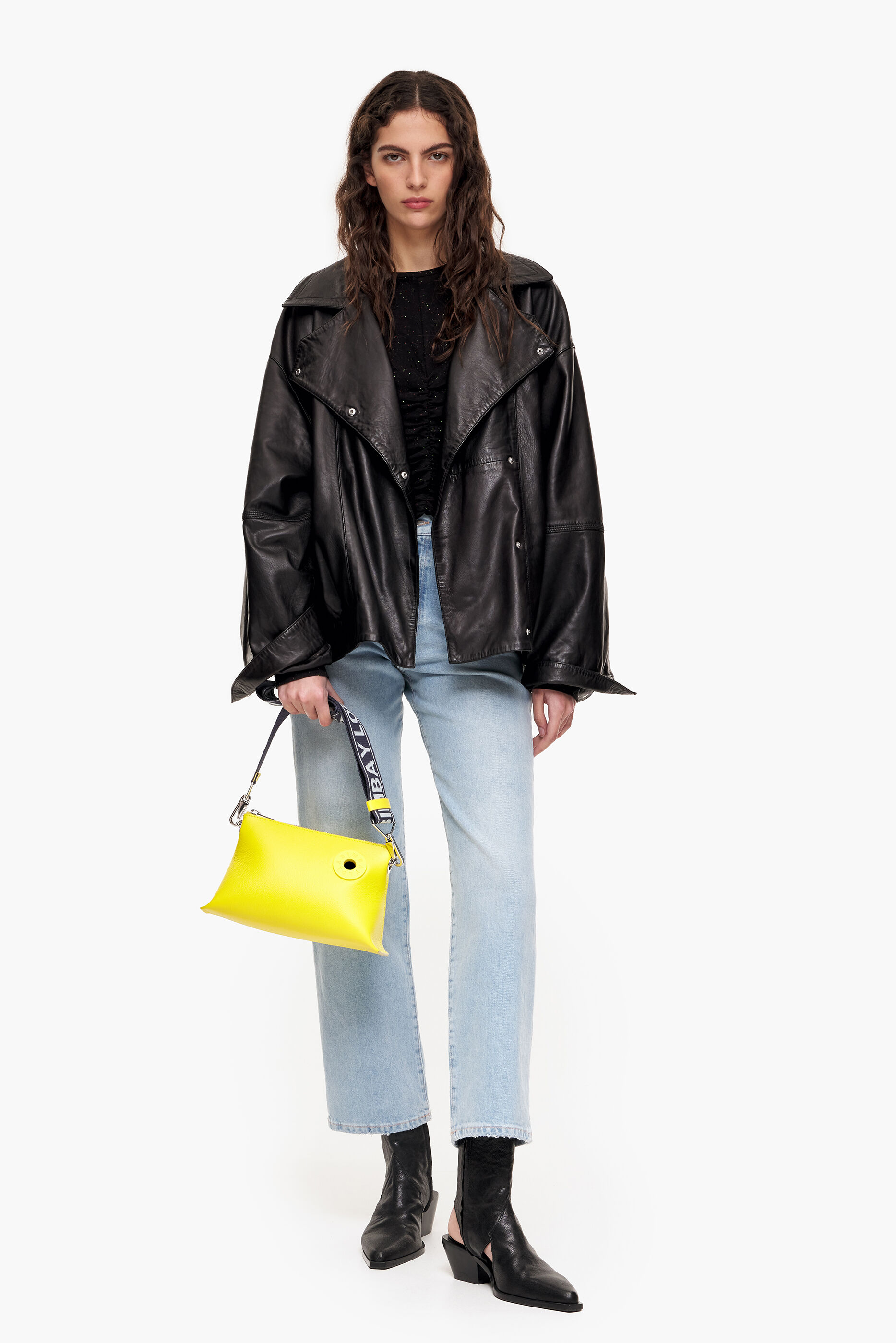 Bolsa trapezoidal de couro amarelo tamanho P