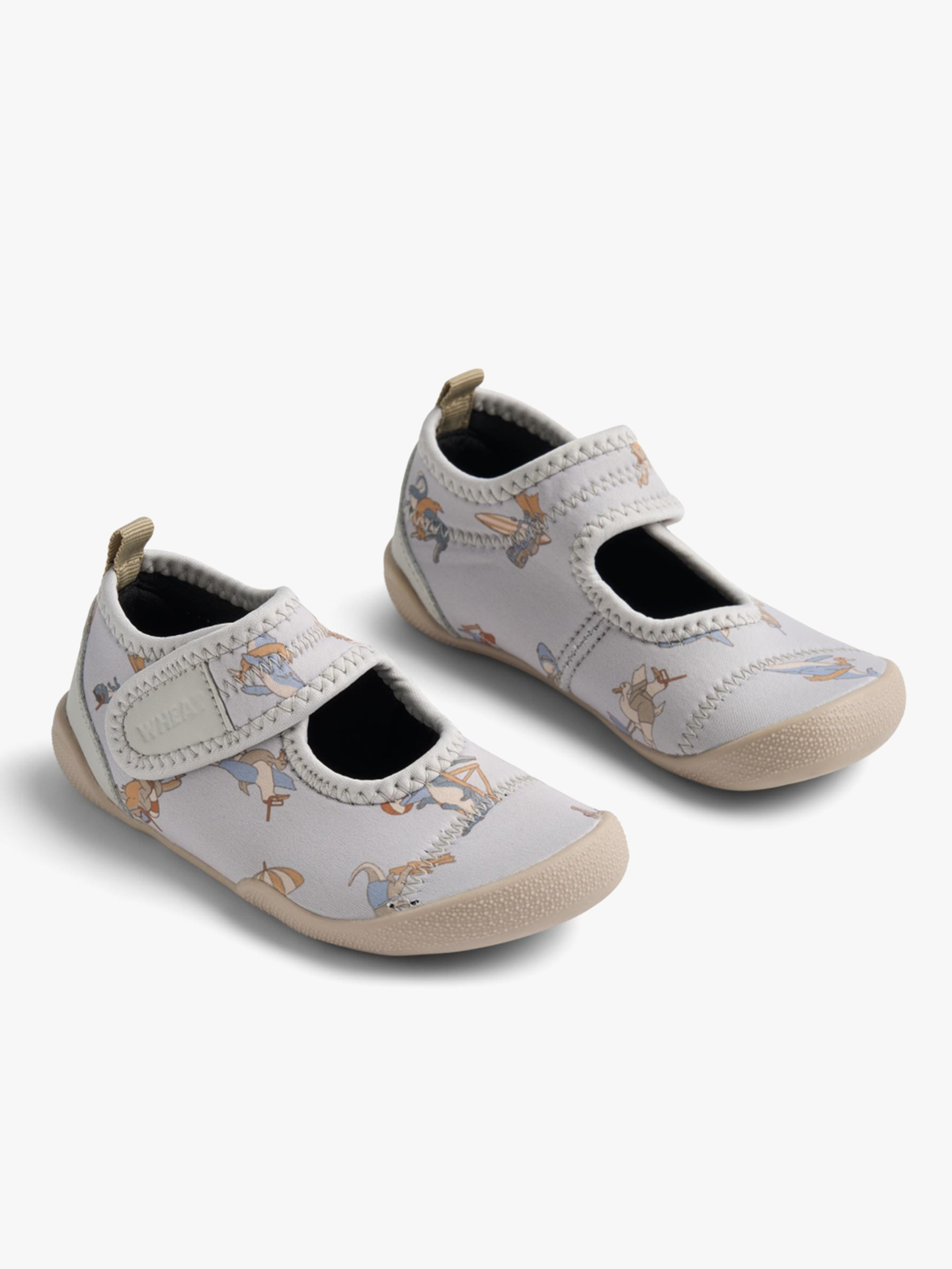 Beach Shoe Wavey