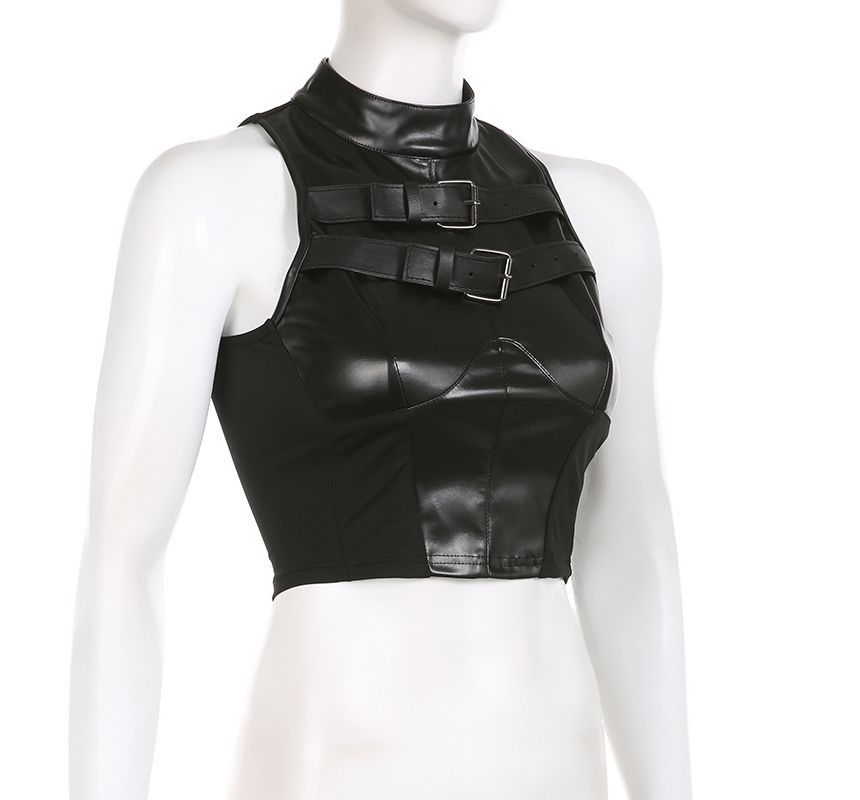 Trisica - Mouwloze crop top van imitatieleer met opstaande kraag