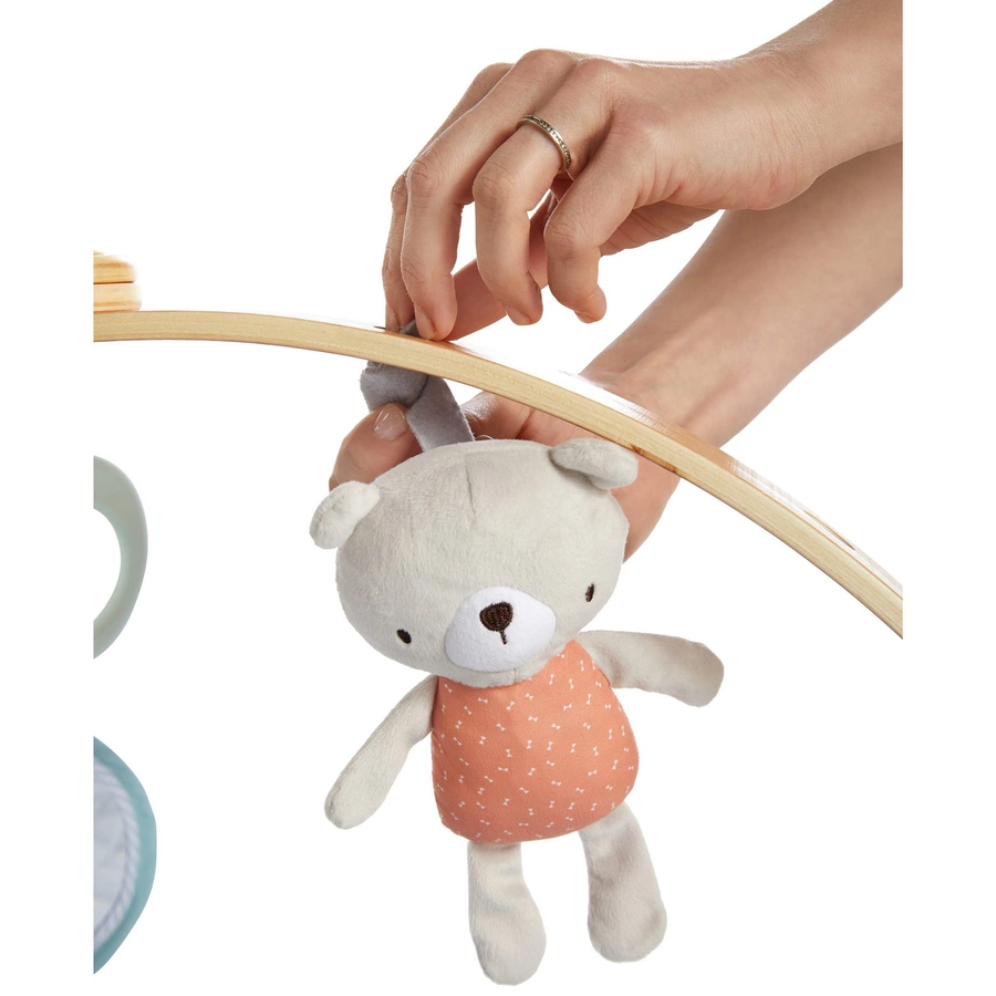 Ingenuity Weiche Spieldecke mit Holz Spielbogen