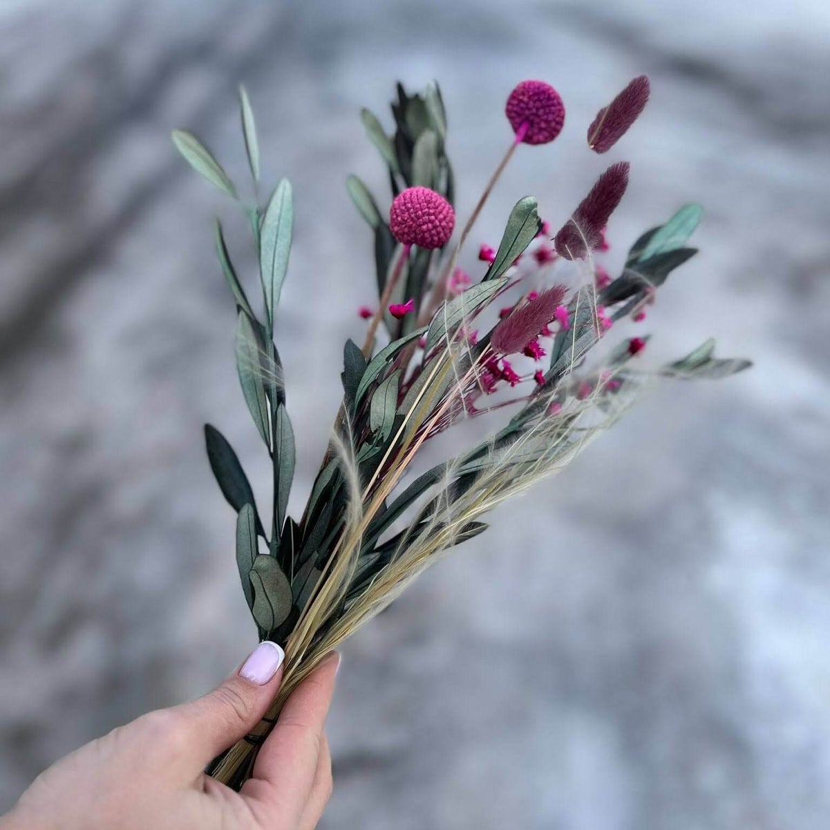 Mini Sneeuwmagie: Gedroogd bloemenboeket van olijven en glixia