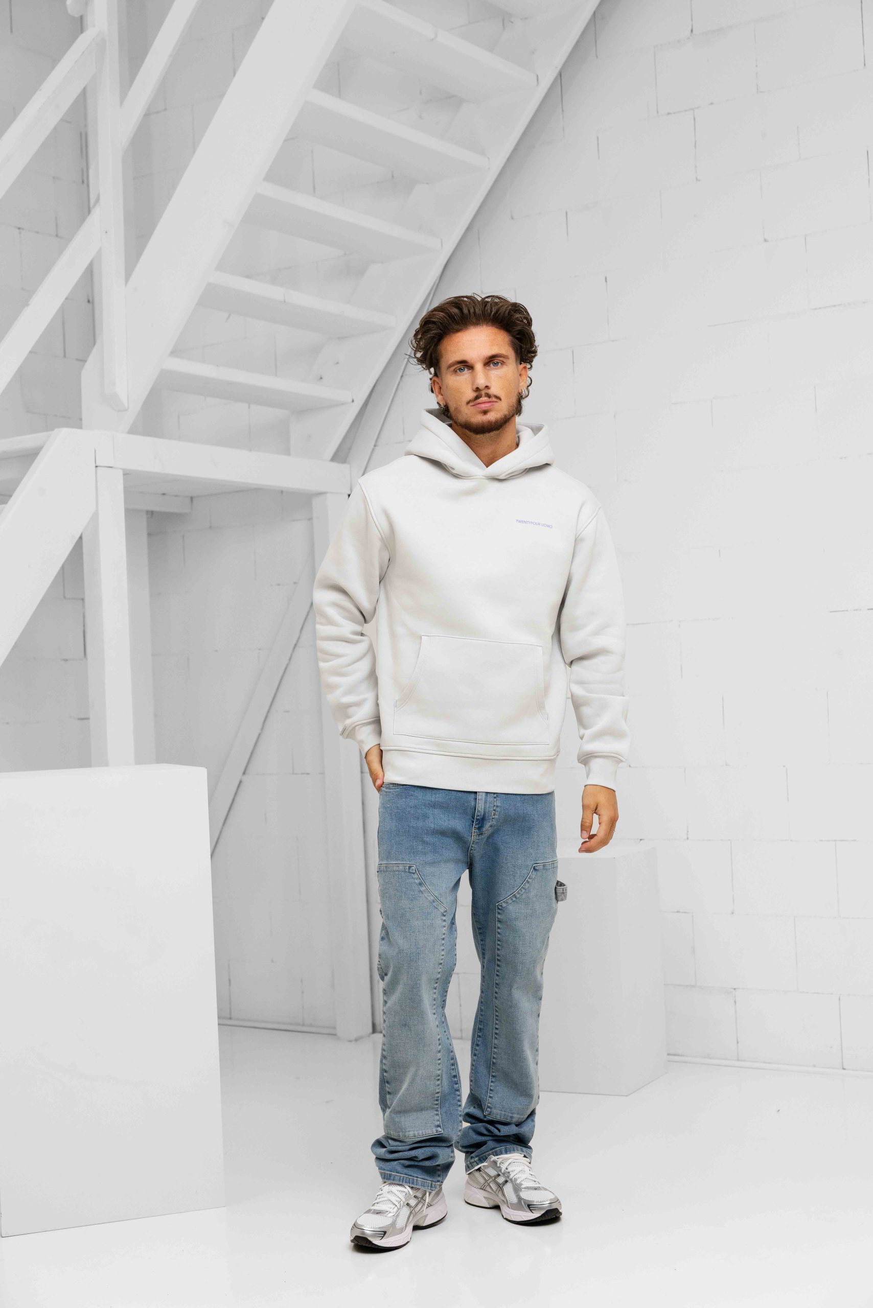 24 Uomo Initial Hoodie Heren Mid Grey