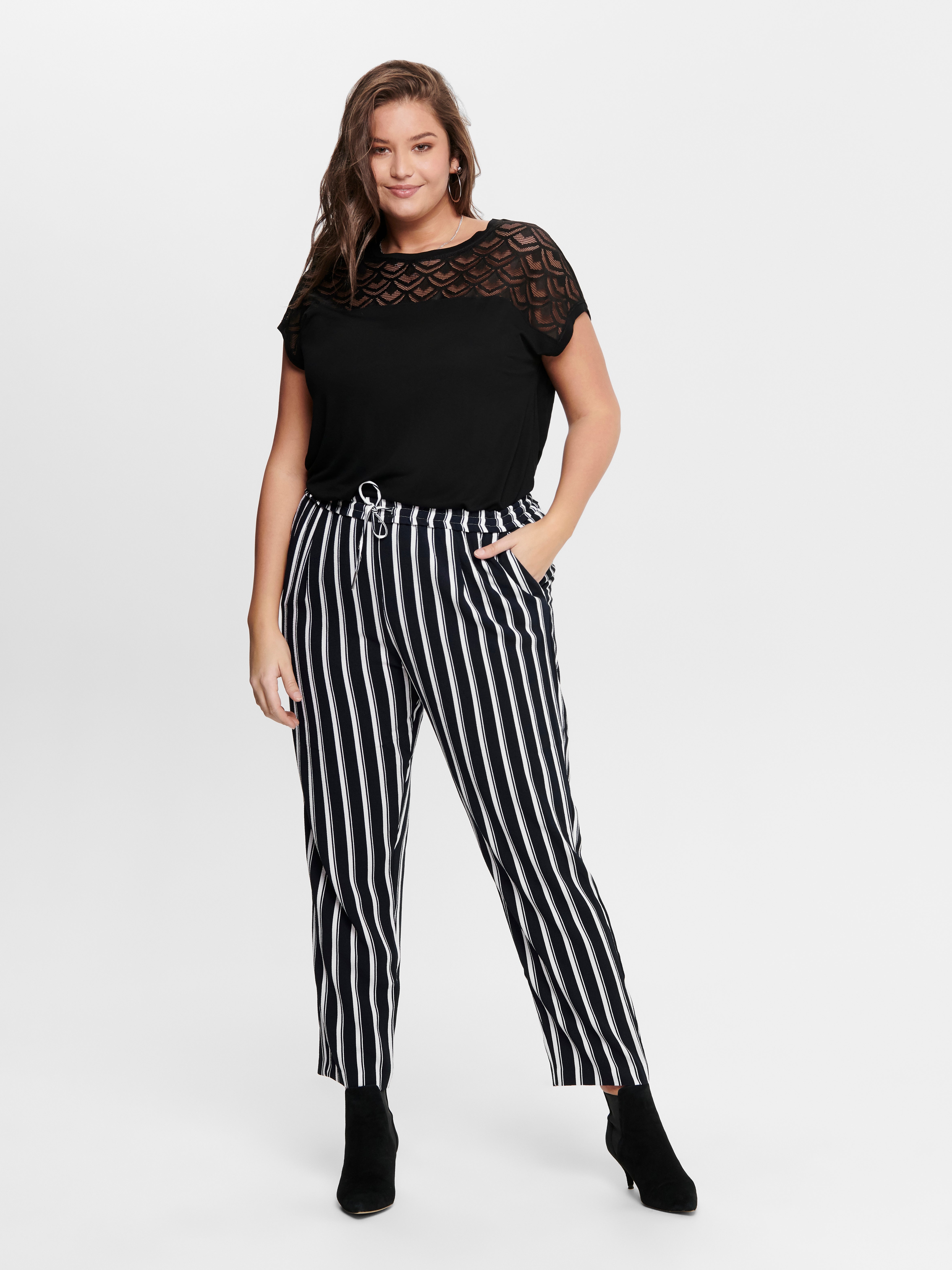 CARFLAKE Top Black