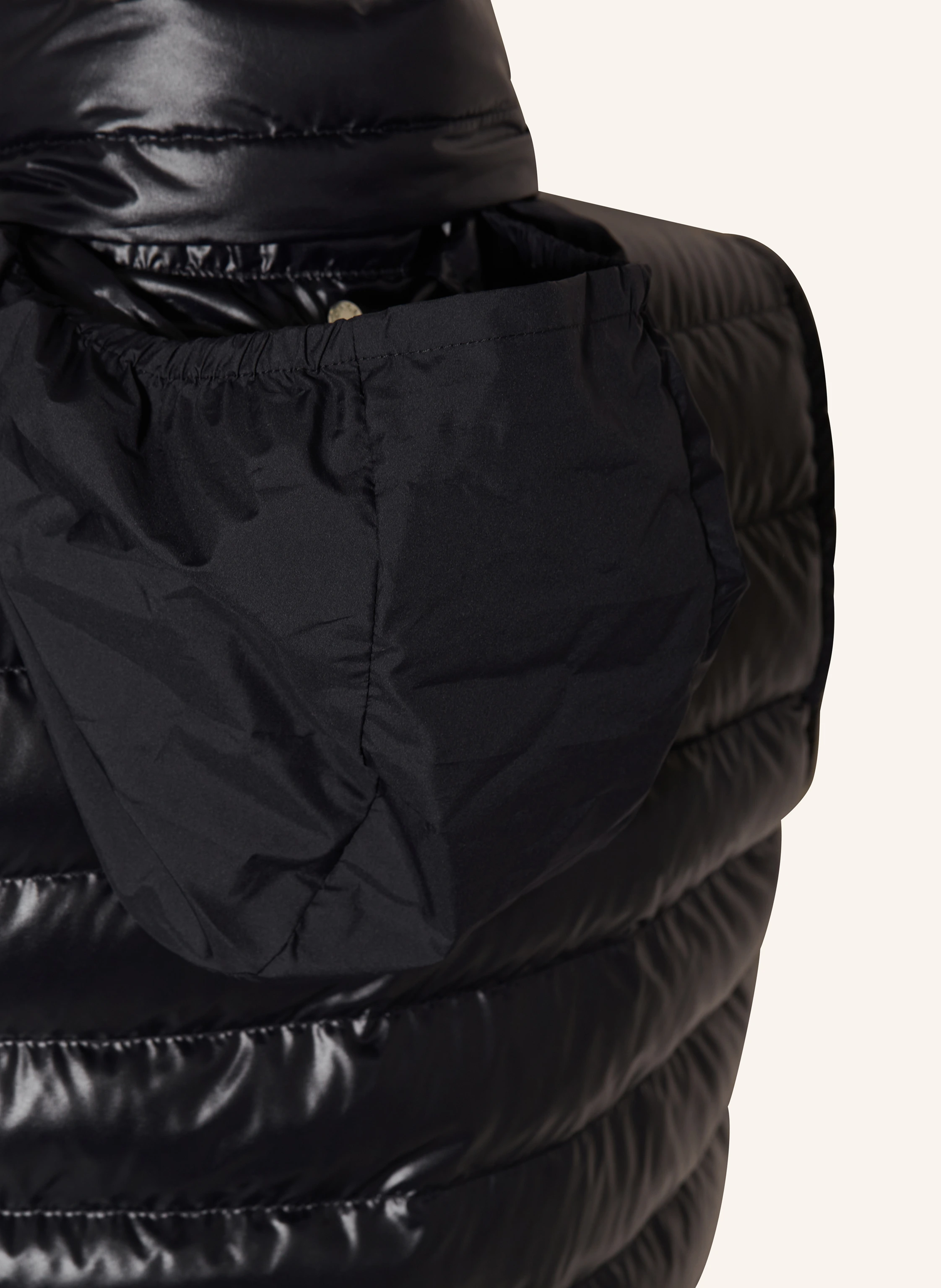 MONCLER enfant Daunenweste APATOU