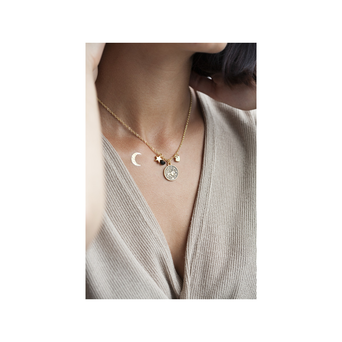Collier laiton dore lion