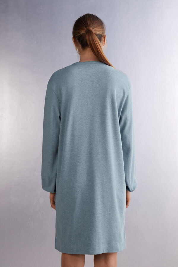 Camisola de fantasia com riscas de giz e fenda frontal.