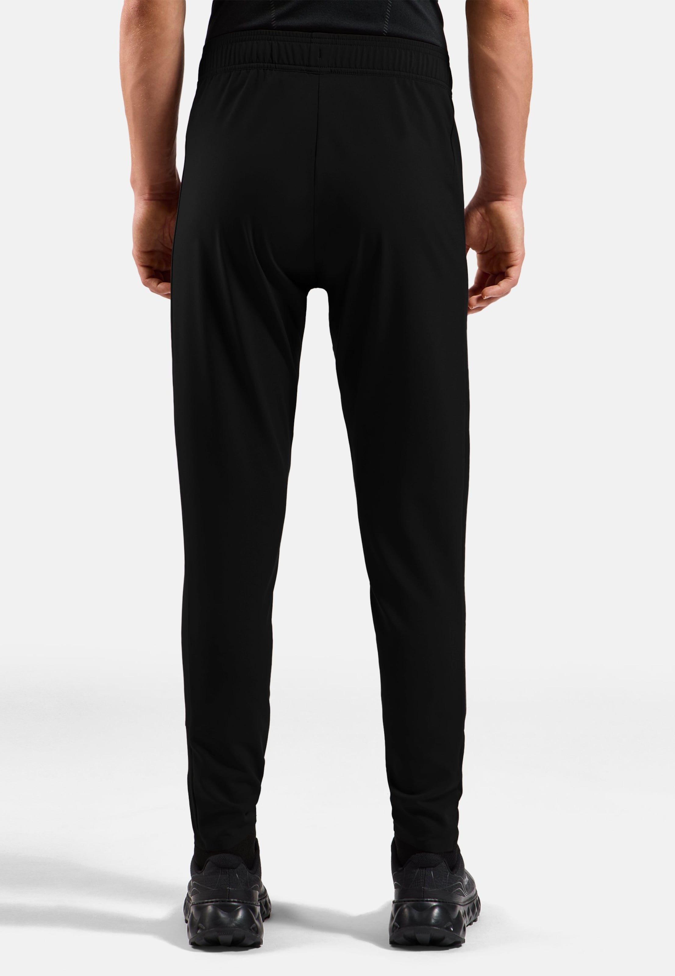 Herren Zeroweight Laufhose in black - black