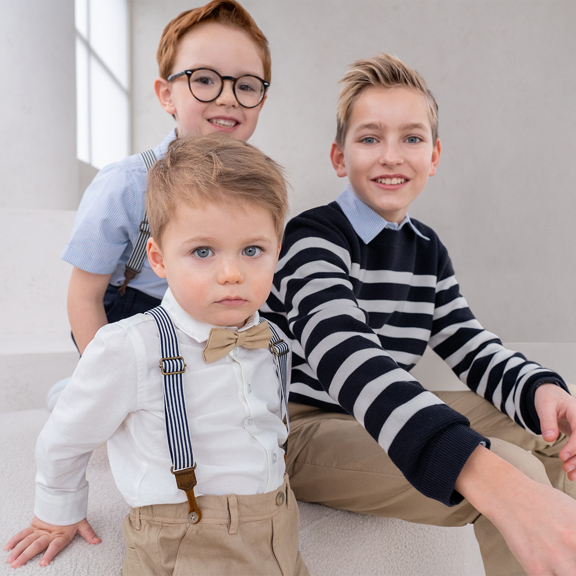 Yigga Jungen Strickpullover mit Streifen dunkelblau
