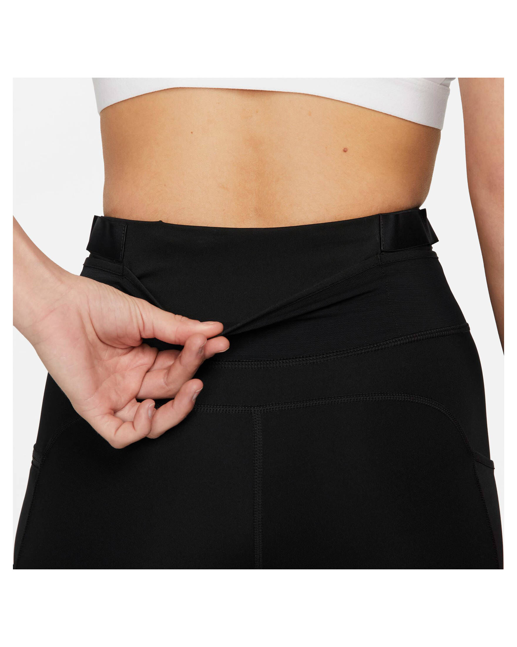 Nike| Damen Laufshorts DRI-FIT EPIC LUXE