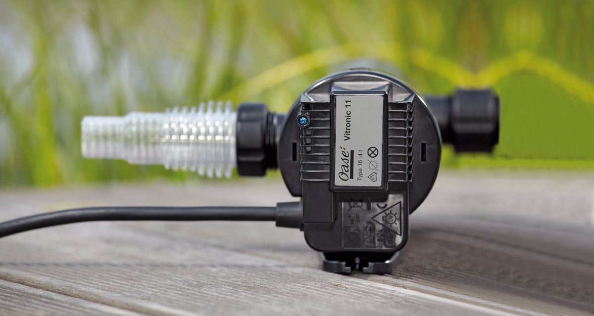 Oase Vitronic 11 W UVC-unit voor heldere vijverwater
