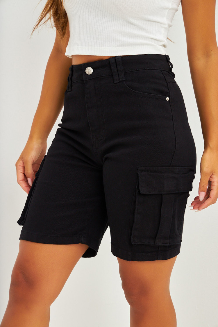 Short cargo en jean noir