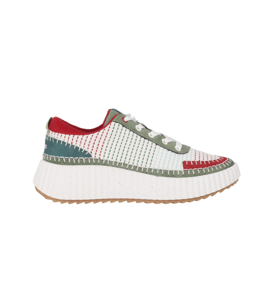 Tênis Chika10 Mow 01, branco e verde.