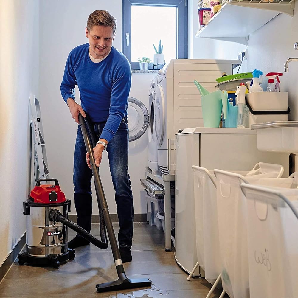 Einhell Aspirateur eaux et poussières TC-VC 1820 SA (1250 W, 180 mbar, Cuve INOX 20 L, Livré avec Accessoires) + Lot 5 Sacs de Rechange 20 litres : Bricolage