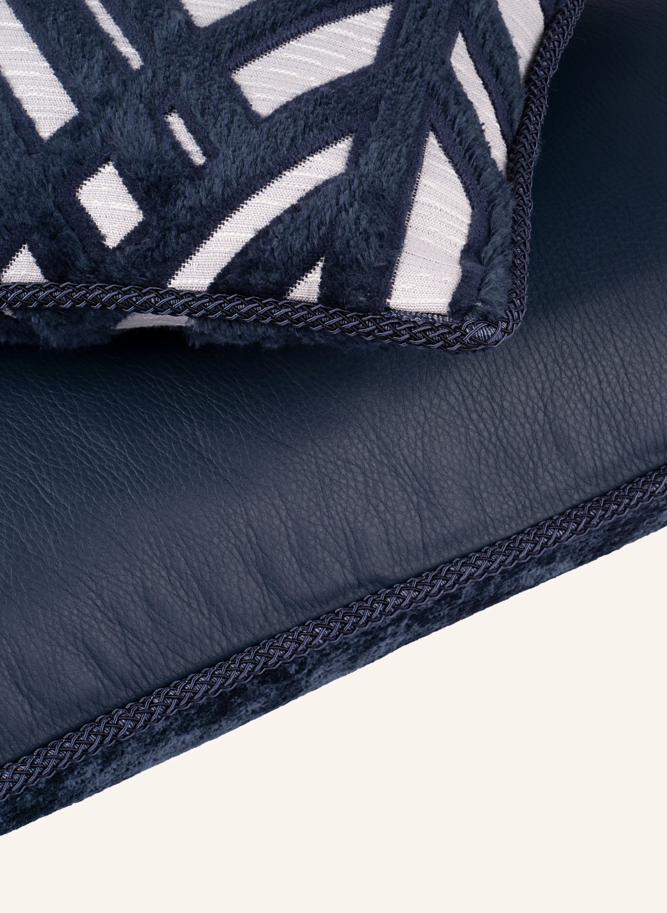 another mondaen Dekokissen JEAN SQUARE EDITION