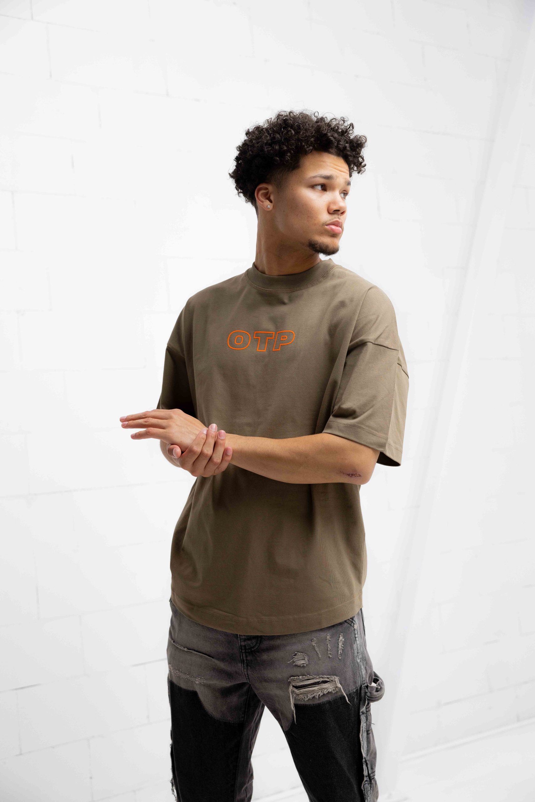 Off The Pitch OTP Oversized T-Shirt Unisex Donkergroen