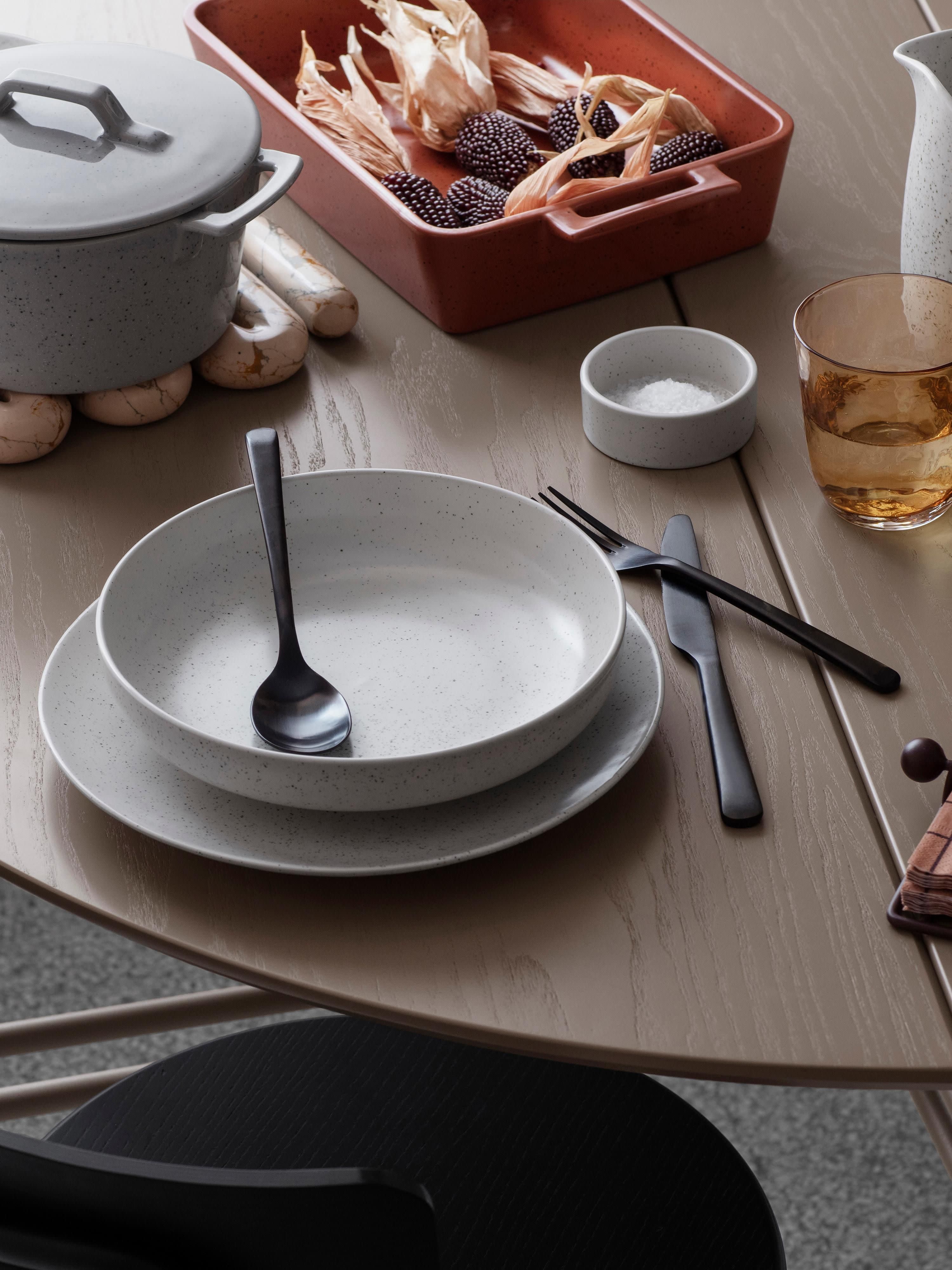 Handgemaakte dinerbord Nordic Vanilla, 4 stuks