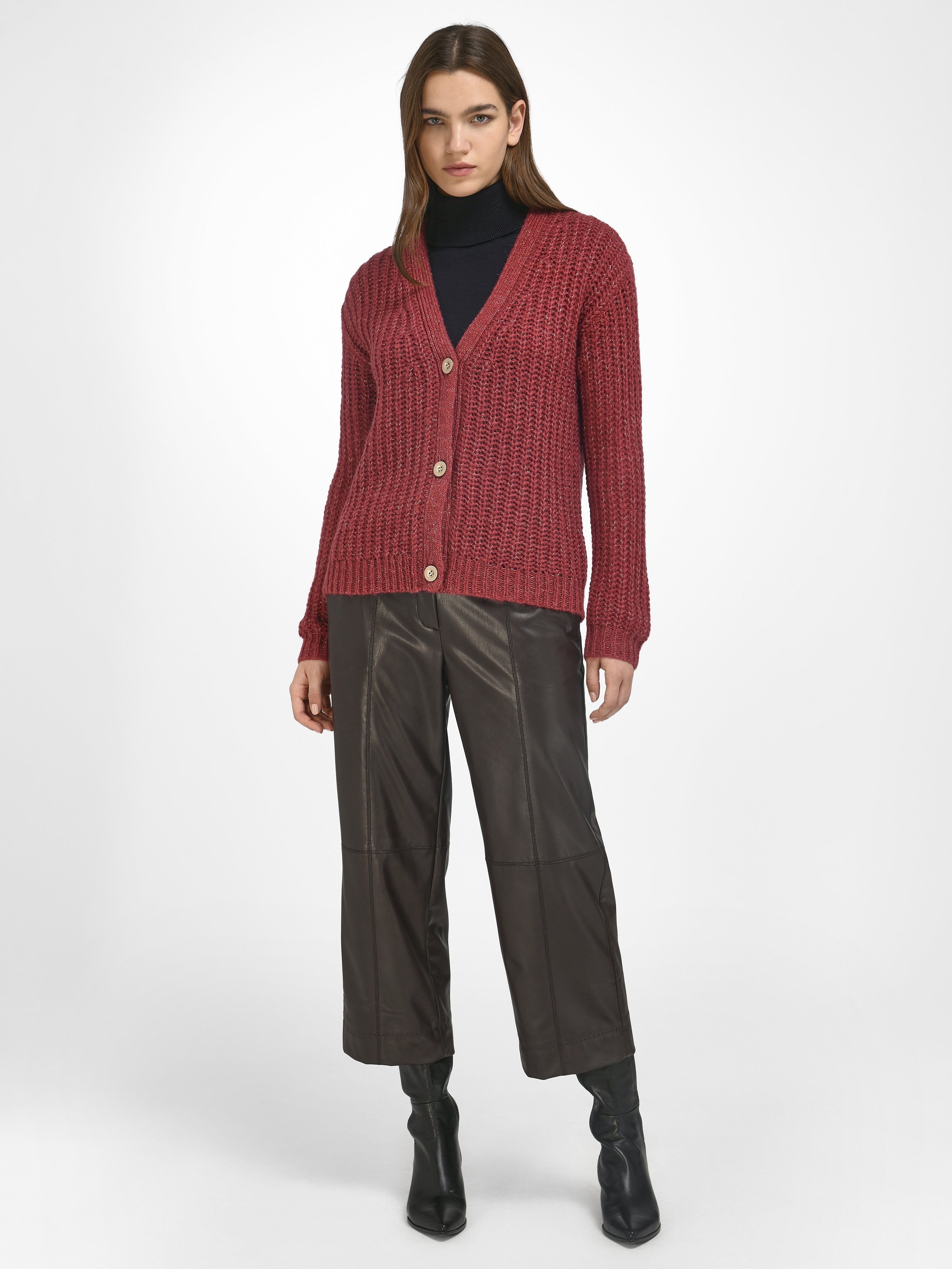 Strickjacke mit V-Ausschnitt