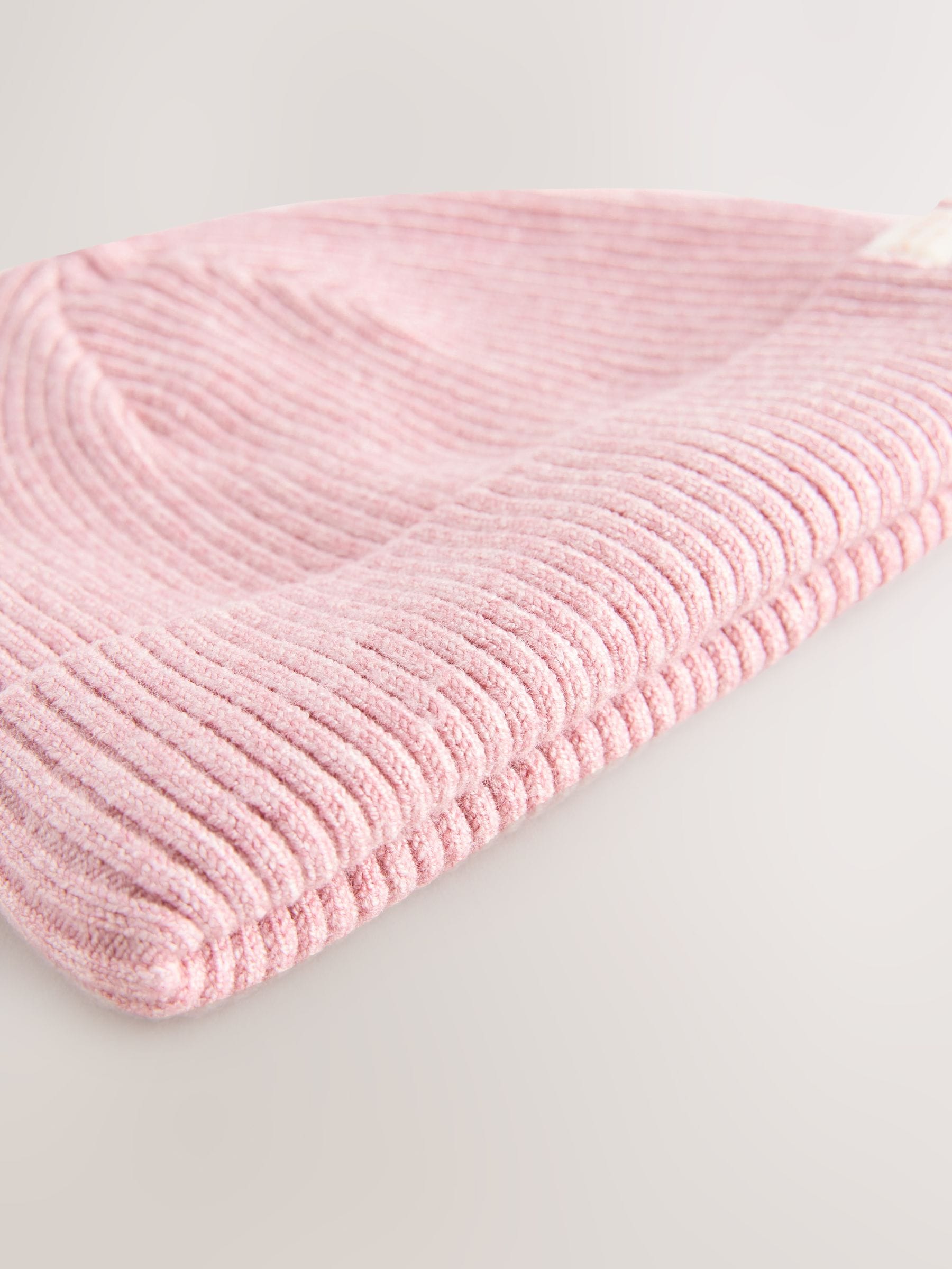 Roze/crème - Set van 2 gebreide babymutsen met kabelpatroon (0mnd-2jr)