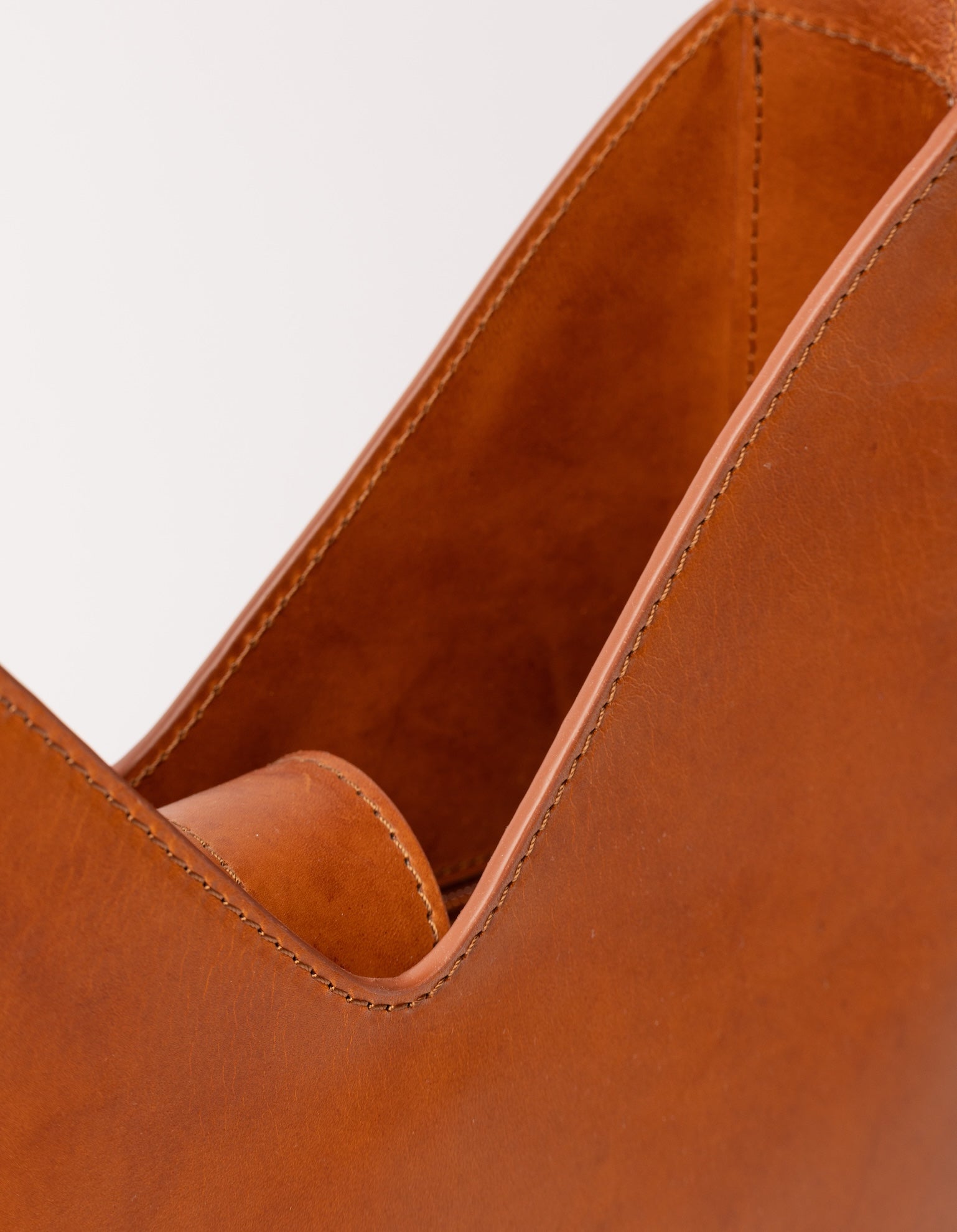 Vicky - Cognac Classic Leather