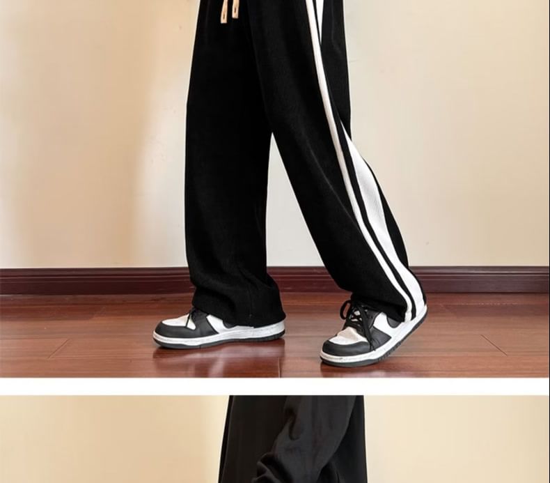 Dream Drop - Gestreepte corduroy broek met rechte pijpen en trekkoord in de taille