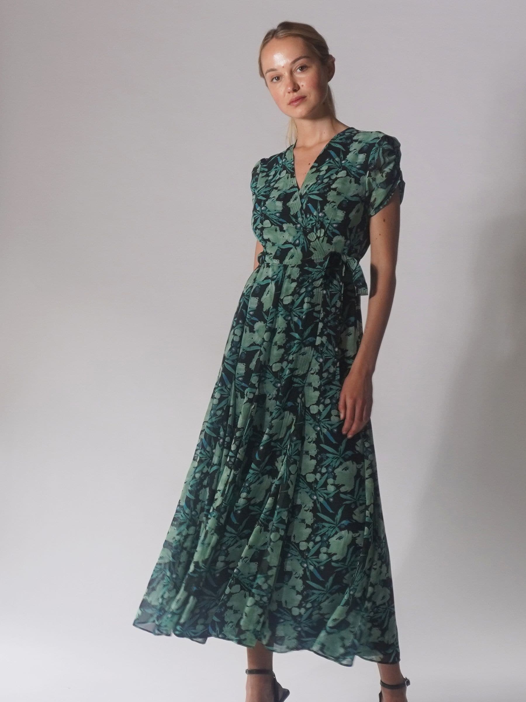 Groen - Religion Delight Wrap Dress With Full Skirt