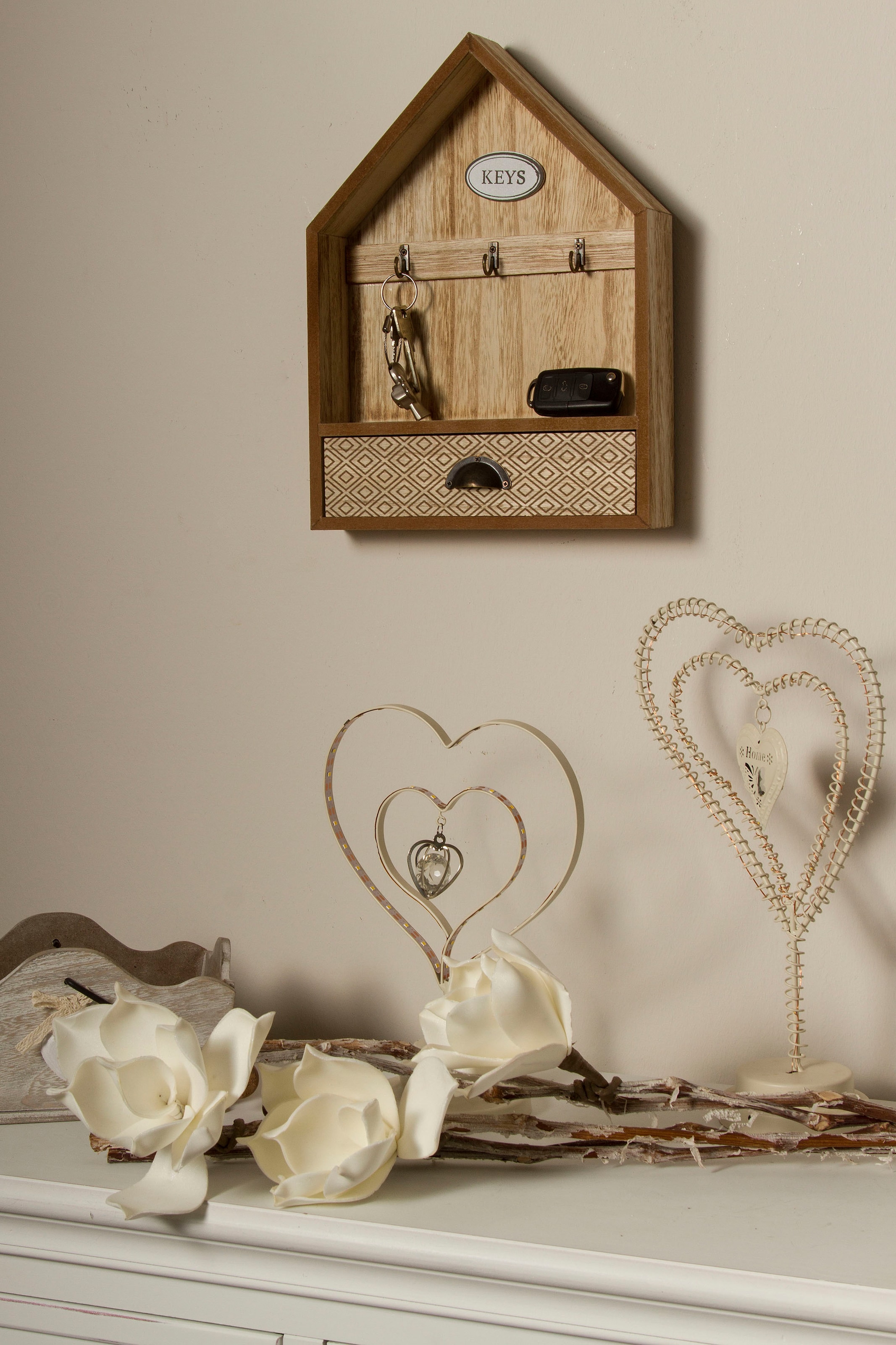 Myflair Möbel & Accessoires Schlüsselkasten »Sylke« Schlüsselbrett, Haus Form, mit 3 Haken & Schublade