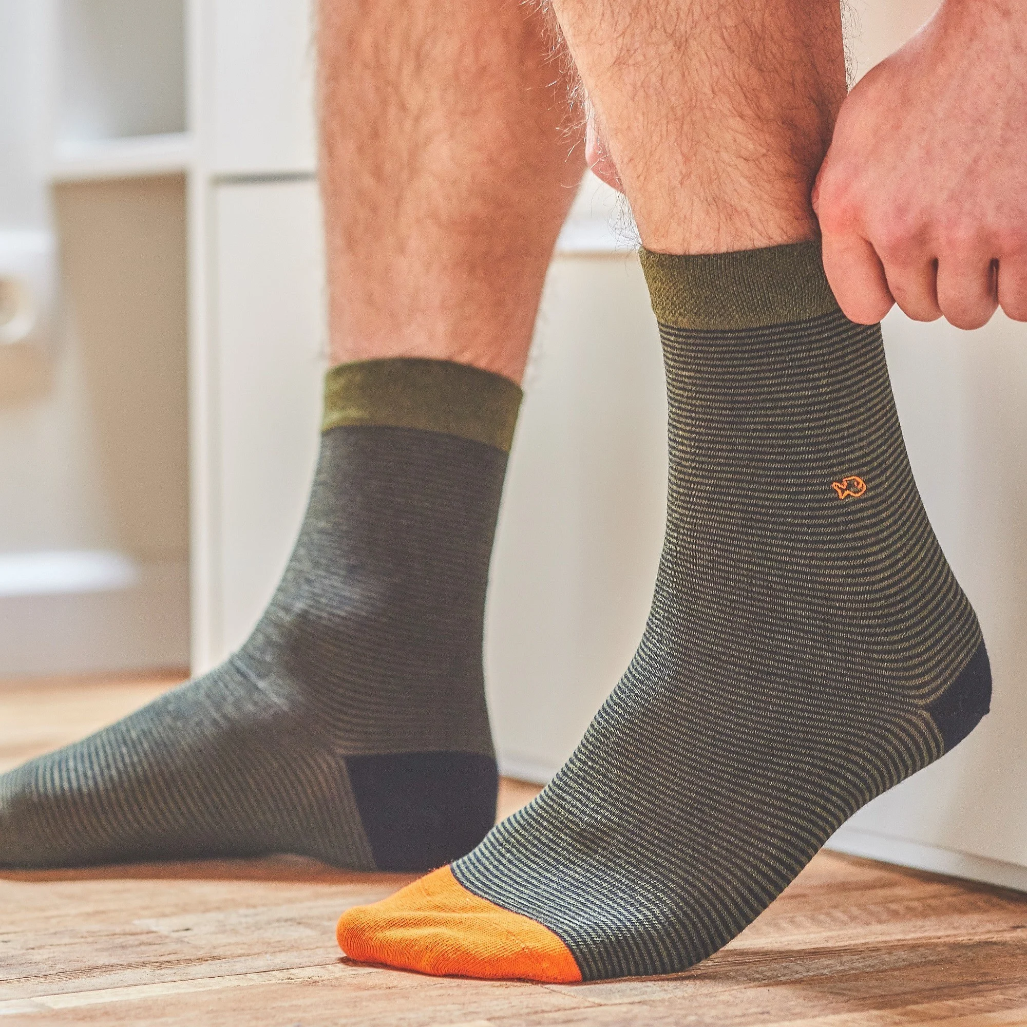 KAKI - Chaussettes en coton peigné rayées | Kaki